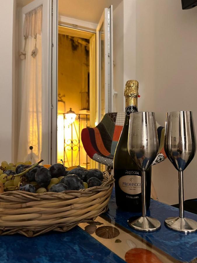 Porto Antico Villa Бари Екстериор снимка